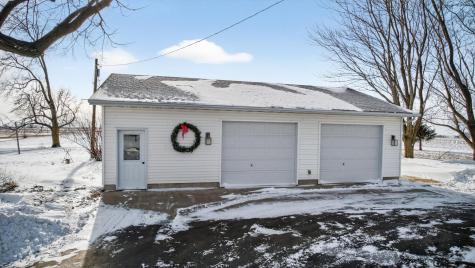 23781 County Road 10 Wabasha MN 55981