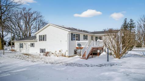 23781 County Road 10 Wabasha MN 55981
