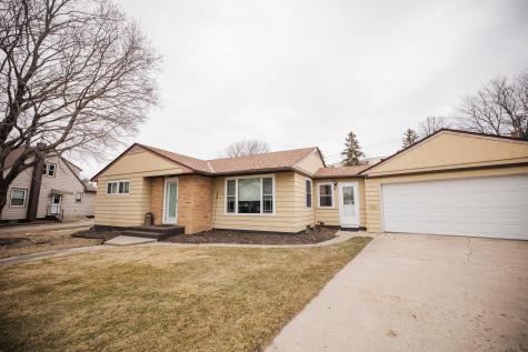 109 Ridge Road Morris MN 56267