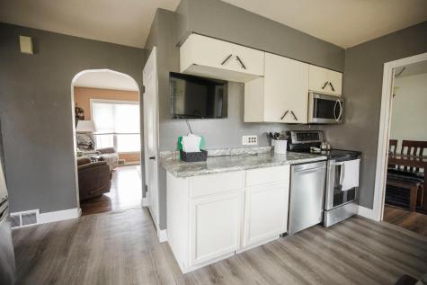 109 Ridge Road Morris MN 56267