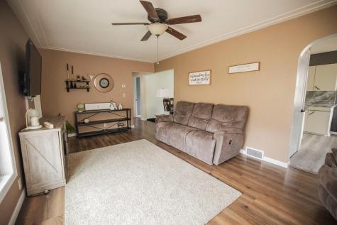 109 Ridge Road Morris MN 56267