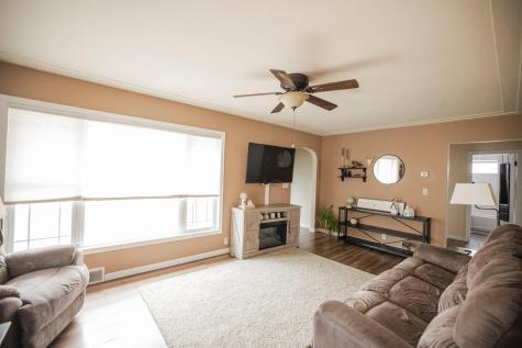 109 Ridge Road Morris MN 56267