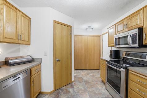 15407 Radium Street NW Anoka MN 55303