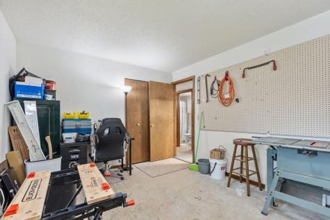4382 Metcalf Drive Eagan MN 55122