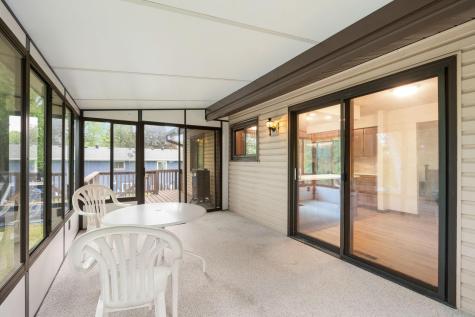 4382 Metcalf Drive Eagan MN 55122