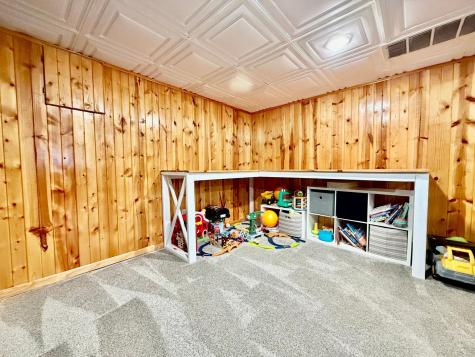 243 Edgeview Drive Rollingstone MN 55969