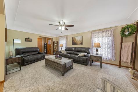 302 W Douglas Street Arlington MN 55307