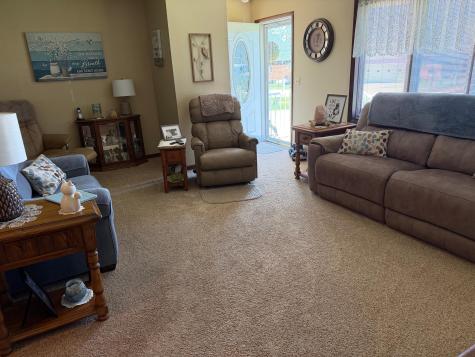 2124 Kenneth Drive Albert Lea MN 56007