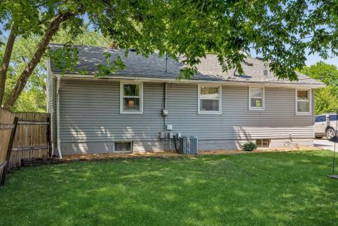 2048 Villard Avenue Saint Paul MN 55116