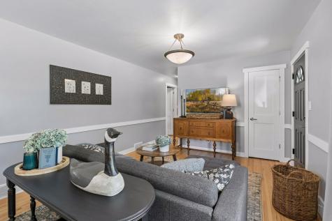 2048 Villard Avenue Saint Paul MN 55116