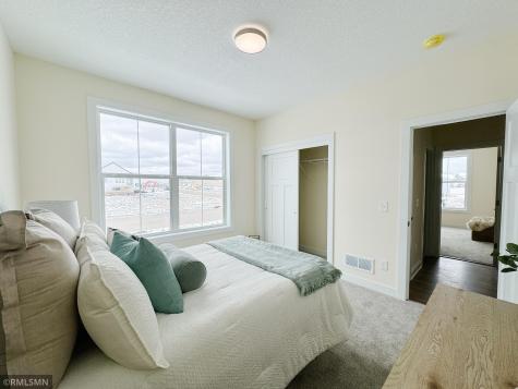 17959 Greenwich Way Lakeville MN 55044