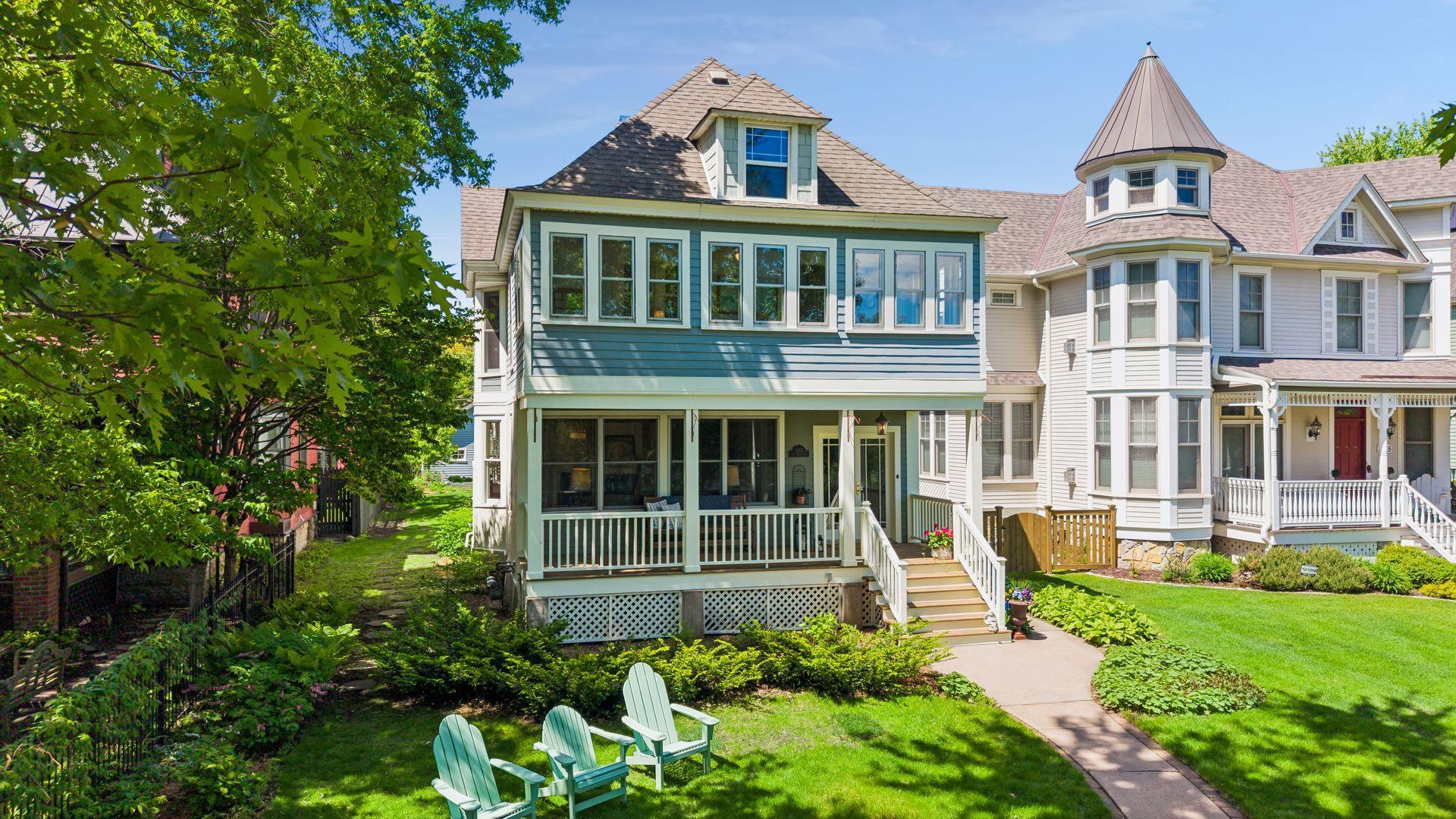 1263 Como Boulevard W Saint Paul MN 55103