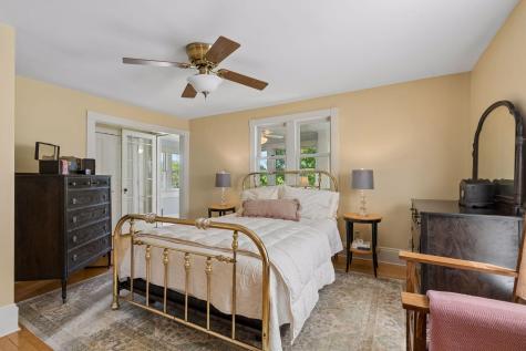 1263 Como Boulevard W Saint Paul MN 55103
