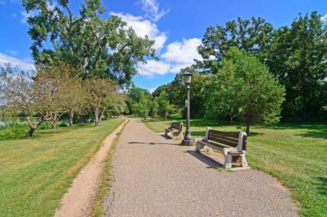 1263 Como Boulevard W Saint Paul MN 55103