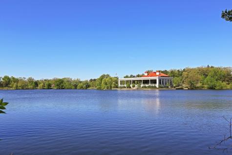 1263 Como Boulevard W Saint Paul MN 55103