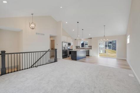 13601 Arrowhead Way Rosemount MN 55068
