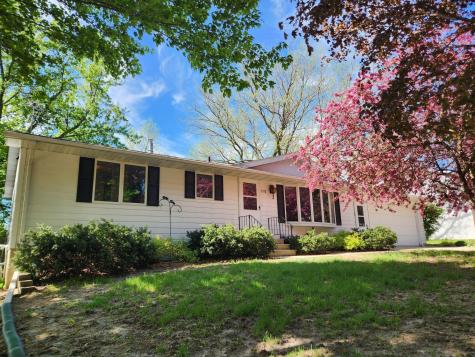 1313 Southview Lane Albert Lea MN 56007