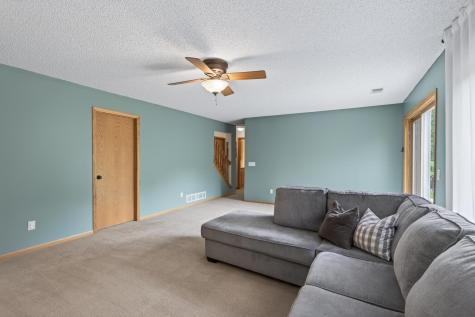 7854 Isleton Avenue S Cottage Grove MN 55016