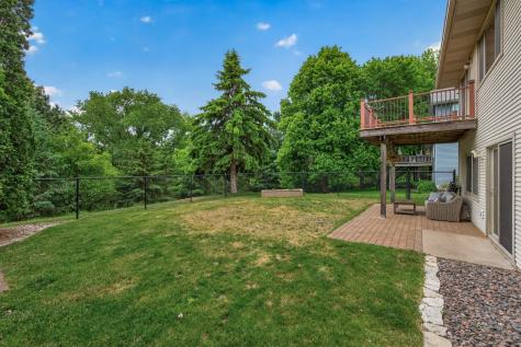 7854 Isleton Avenue S Cottage Grove MN 55016