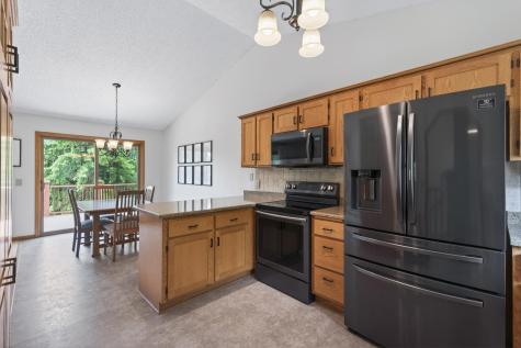 7854 Isleton Avenue S Cottage Grove MN 55016