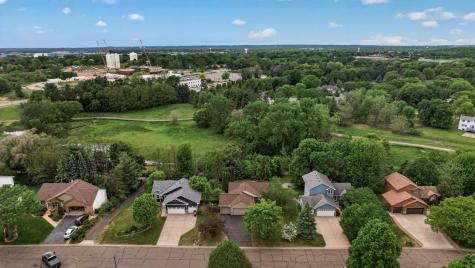 7854 Isleton Avenue S Cottage Grove MN 55016