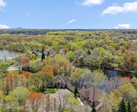 10605 54TH Avenue N Plymouth MN 55442
