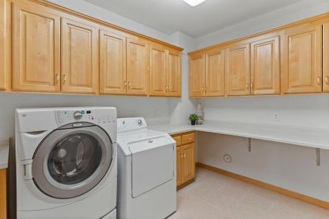 10605 54th Avenue N Plymouth MN 55442