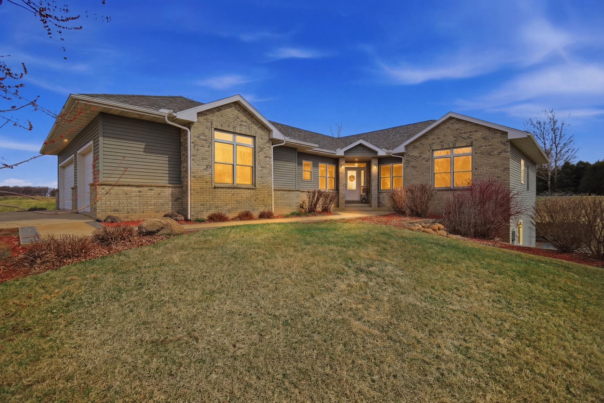 1618 27th Street NW Austin MN 55912