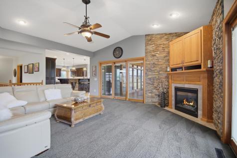 1618 27th Street NW Austin MN 55912