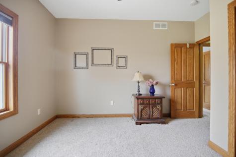 1618 27th Street NW Austin MN 55912