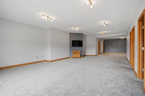 1618 27th Street NW Austin MN 55912