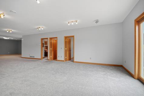 1618 27th Street NW Austin MN 55912