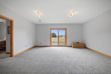 1618 27th Street NW Austin MN 55912
