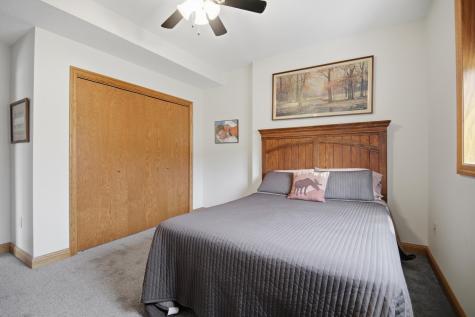 1618 27th Street NW Austin MN 55912