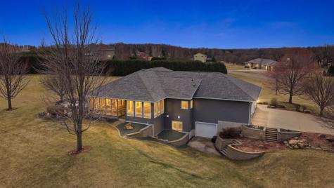1618 27th Street NW Austin MN 55912
