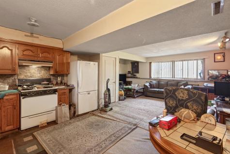 1058 Grant Street Anoka MN 55303