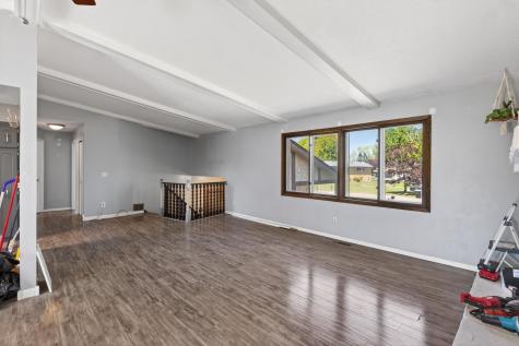 1058 Grant Street Anoka MN 55303