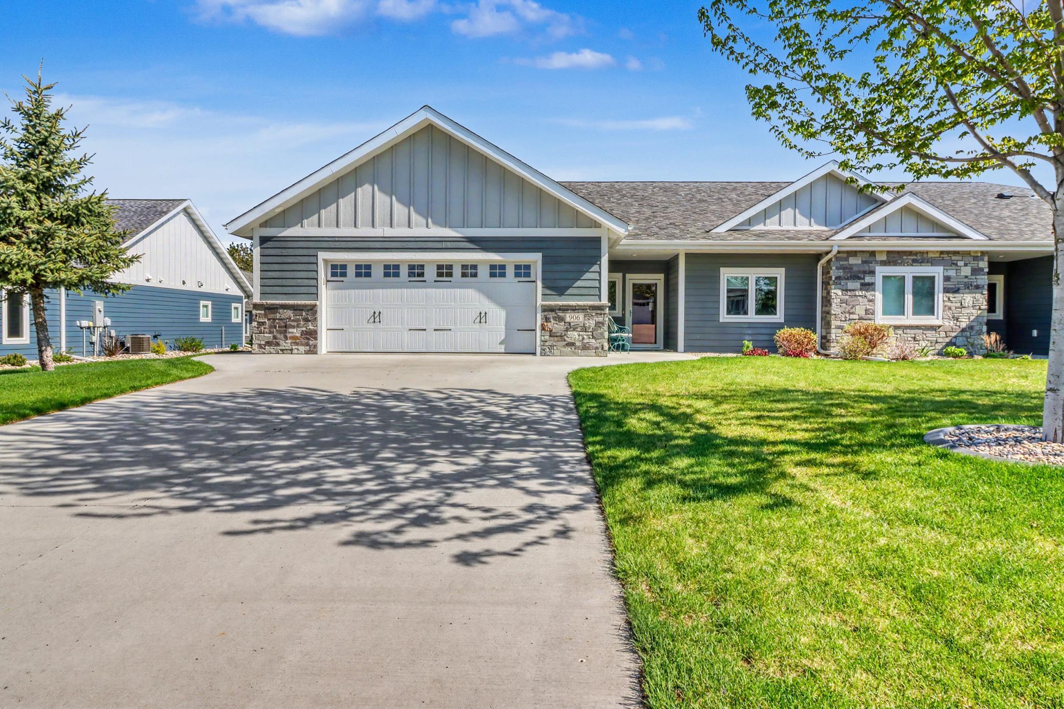 906 Lake Forest Circle Detroit Lakes MN 56501