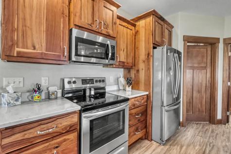 906 Lake Forest Circle Detroit Lakes MN 56501