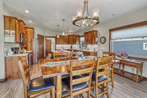 906 Lake Forest Circle Detroit Lakes MN 56501
