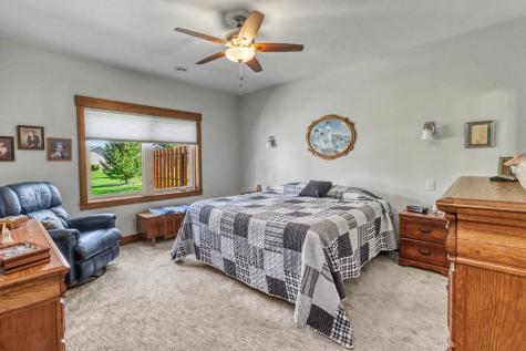 906 Lake Forest Circle Detroit Lakes MN 56501
