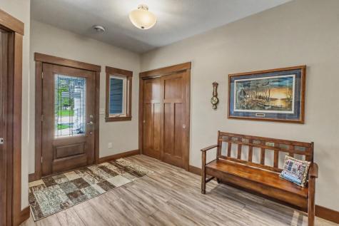 906 Lake Forest Circle Detroit Lakes MN 56501