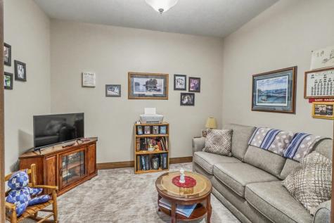 906 Lake Forest Circle Detroit Lakes MN 56501