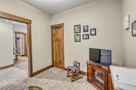 906 Lake Forest Circle Detroit Lakes MN 56501