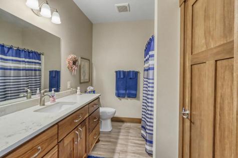 906 Lake Forest Circle Detroit Lakes MN 56501