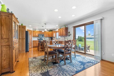 854 32nd Street S Moorhead MN 56560