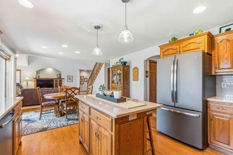 854 32nd Street S Moorhead MN 56560