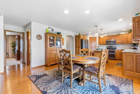 854 32nd Street S Moorhead MN 56560