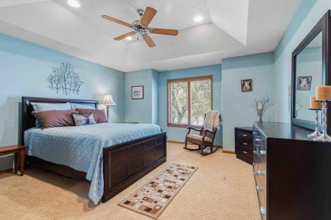 854 32nd Street S Moorhead MN 56560