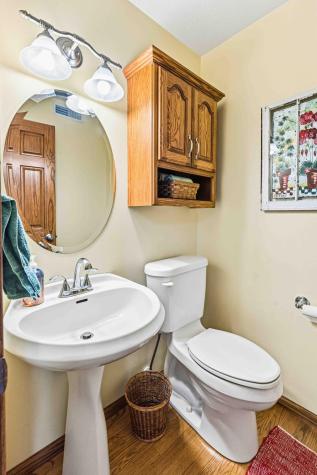 854 32nd Street S Moorhead MN 56560